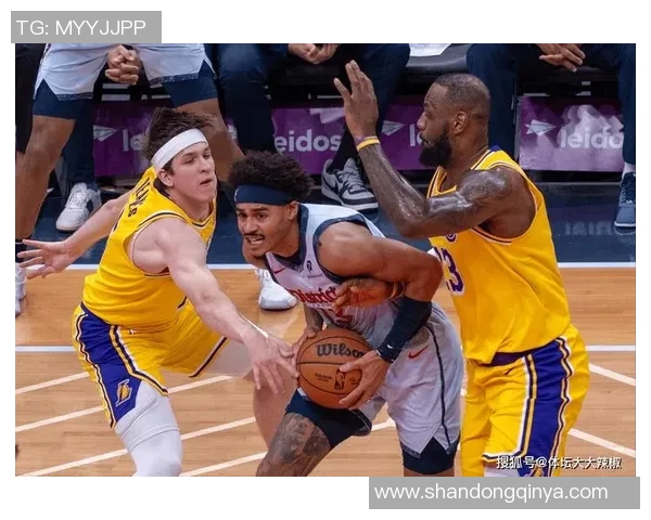 2003年NBA经典对决马刺与湖人精彩录像回放全程回顾与分析