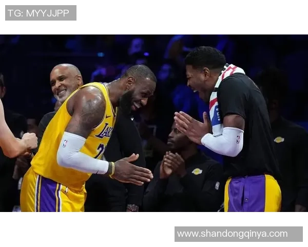 2016年骑士队与湖人精彩对决直播回顾及赛后分析